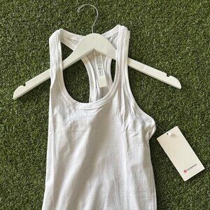 Swiftly Tech Racerback Tank Top 2.0 - White